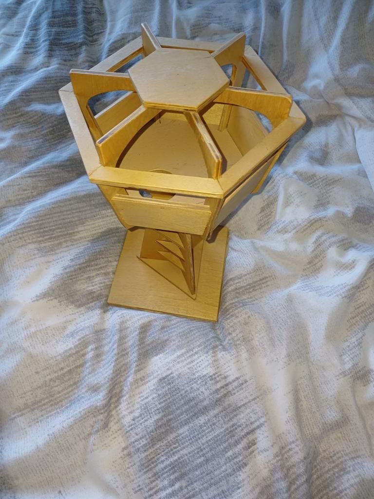 Vliegveld toren, Ophalen