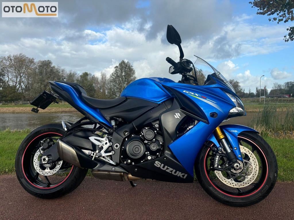 SUZUKI GSX-S 1000 ABS (bj 2016), SUZUKI, 4 cilinders, Motorrijbewijs A, Bedrijf