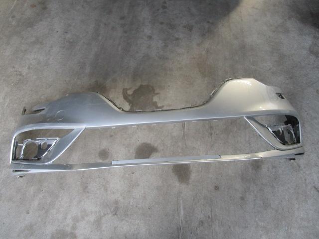 voorbumper megane 4 620225094r  vanaf 2016 zilver, Niet ingevuld, Gebruikt, Niet ingevuld, Bumper