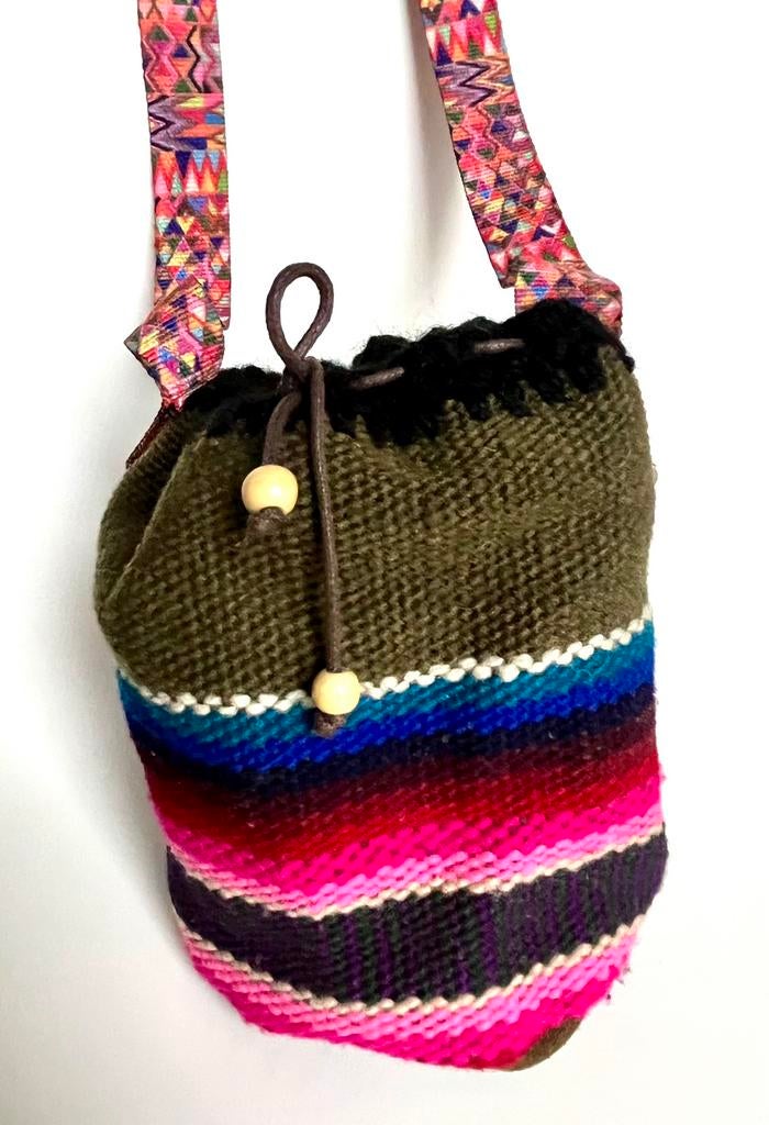 Kleurrijk tasje uit Peru NIEUW, Ophalen of Verzenden, Nieuw, Overige kleuren, Schoudertasje