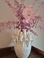 Rustieke vaas met bloemen, Ophalen of Verzenden, Zo goed als nieuw