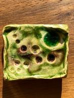 Keramische broche, Sieraden, Tassen en Uiterlijk, Broches, Ophalen of Verzenden, Zo goed als nieuw, Zilver, Overige materialen