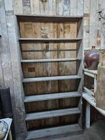 oud staand rek ``WOONWINKEL RUSTIEK``, Ophalen