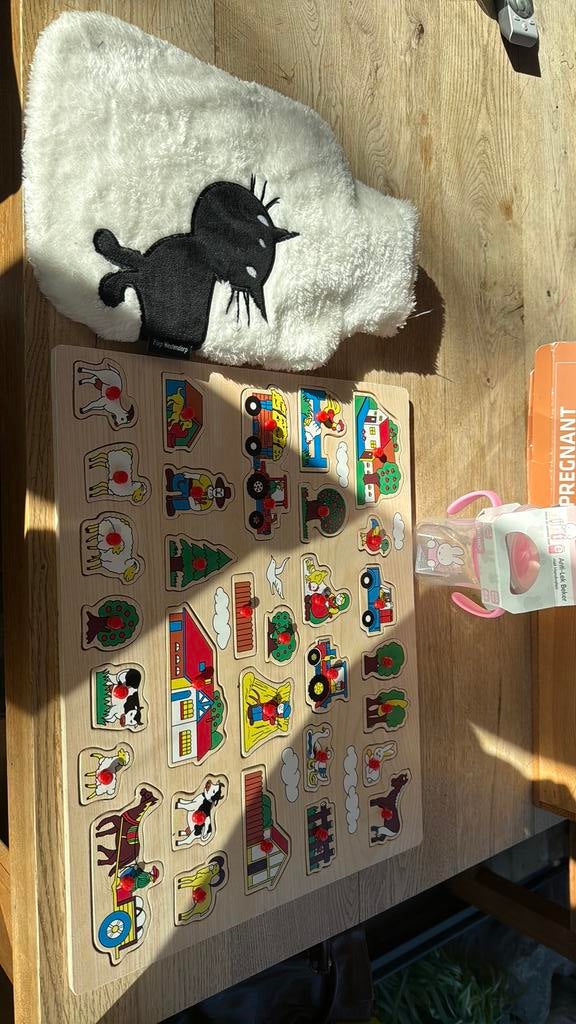 KnopjesPuzzel- kruik - drinkbeker, Ophalen, Zo goed als nieuw