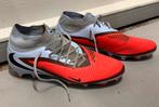 Nike Phantom voetbalschoenen, Maat XS of kleiner, Ophalen of Verzenden, Zo goed als nieuw, Schoenen
