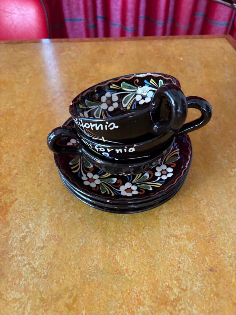 Soepkommen en schotels, Ophalen, Aardewerk, Overige stijlen, Kom(men)