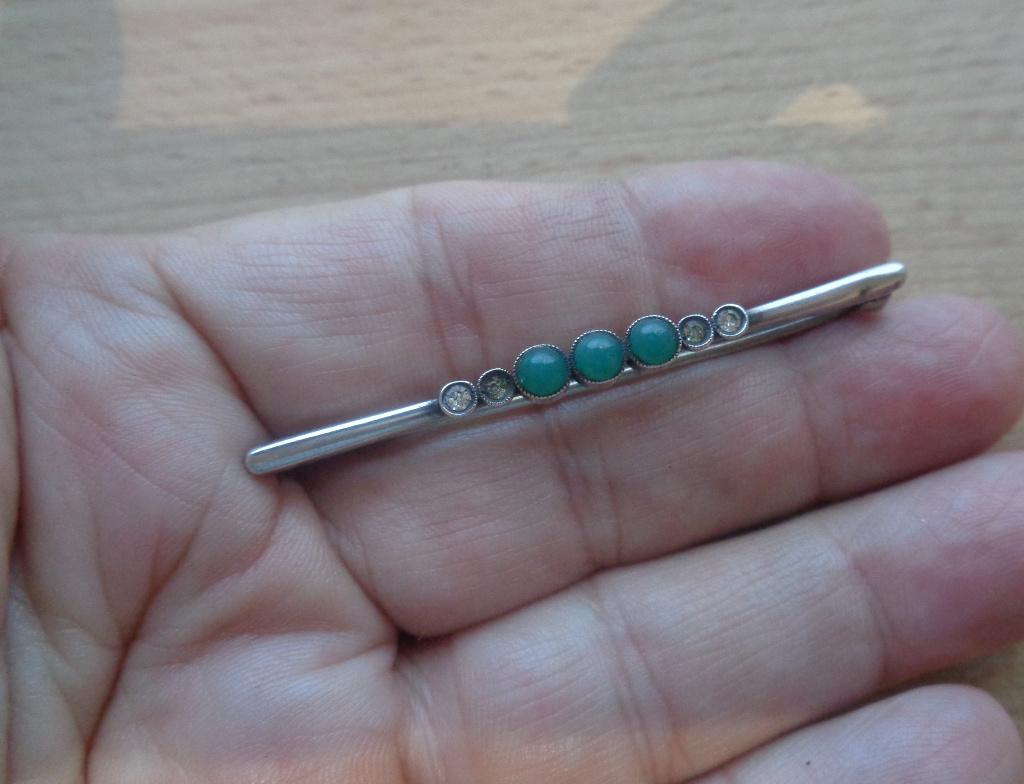 zilveren antieke broche met groene stenen [622], Verzenden, Zilver, Broche
