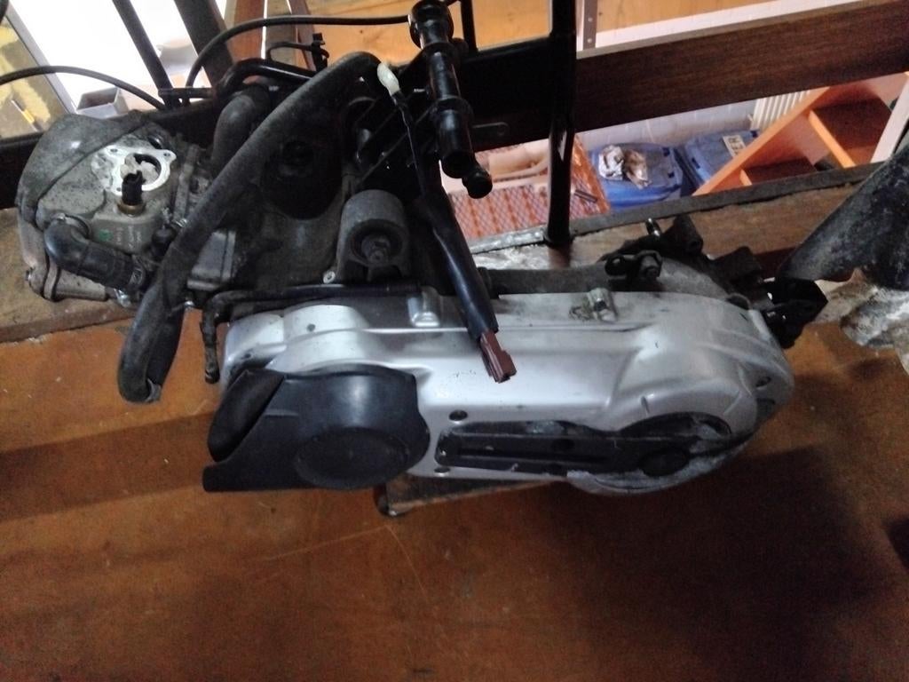 Piaggio Beverly 500cc Motorblok vespa 500, Ophalen, Piaggio, Info@piaggio.com, Viale Rinaldo Piaggio 25, 56025 Pontedera PI, Italië