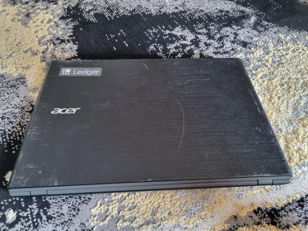 Acer m15q1 (lees beschrijving), Ophalen