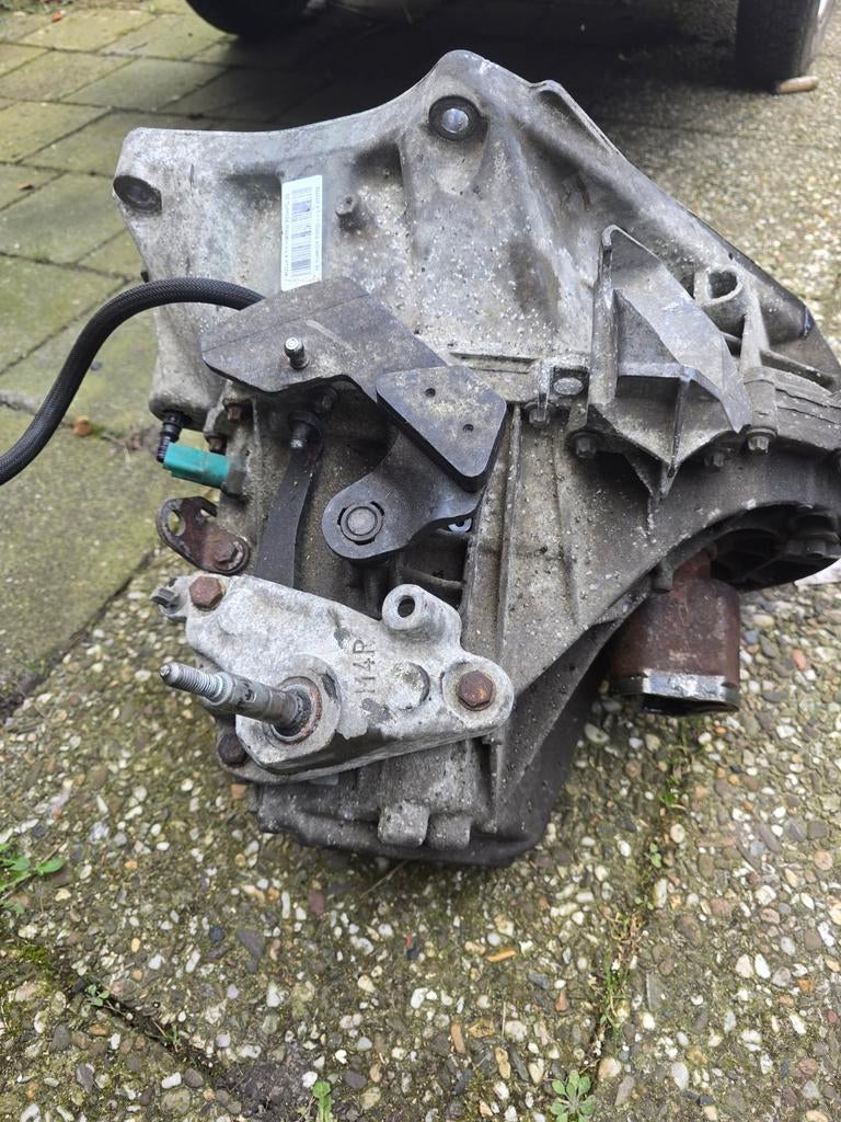Versnellingsbak TL4 006 Renault Clio 2.0l 16v 2008, Ophalen of Verzenden, Renault