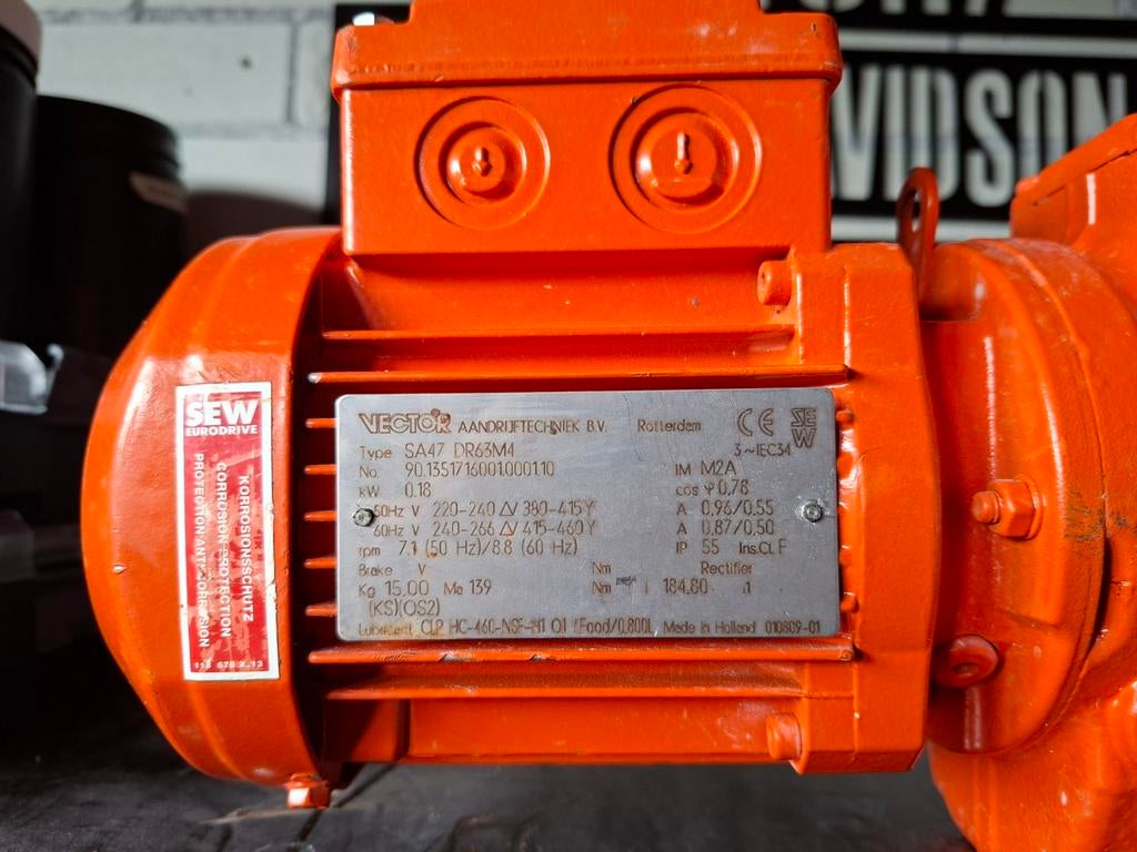 Elektromotor met haakse reductor, Ophalen of Verzenden, Elektromotor