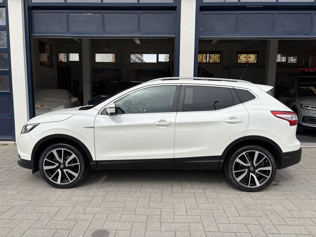 Nissan QASHQAI 1.2 Tekna FULL OPTIONS (bj 2015), Voorwielaandrijving, Euro 5, Gebruikt, Lichtsensor