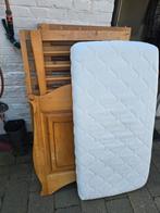 Ledikantje met matrasje - Compleet! Vandaag Gratis ophalen!, Kinderen en Baby's, Babywiegjes en Ledikanten, Ophalen of Verzenden