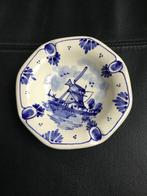 Delfts blauw asbakje van De Pauw met molen decoratie, Antiek en Kunst, Antiek | Keramiek en Aardewerk, Ophalen of Verzenden