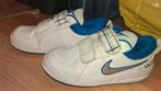 Nike kinder sportschoenen maat 28, Gebruikt, Ophalen of Verzenden, Nike, Jongen of Meisje