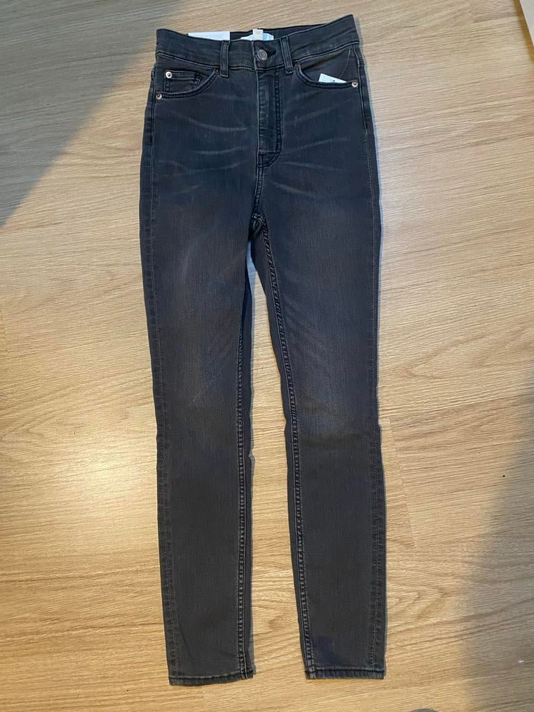H&M grijs Skinny High Waist Jeans spijkerbroek Maat 36 Nieuw, Ophalen of Verzenden, Nieuw, Grijs, W28 - W29 (confectie 36)
