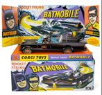 Batmobile GLANZEND ZWART CORGI Model Club SCHAAL 1:46 R 267, Verzenden, Nieuw, Auto, Corgi
