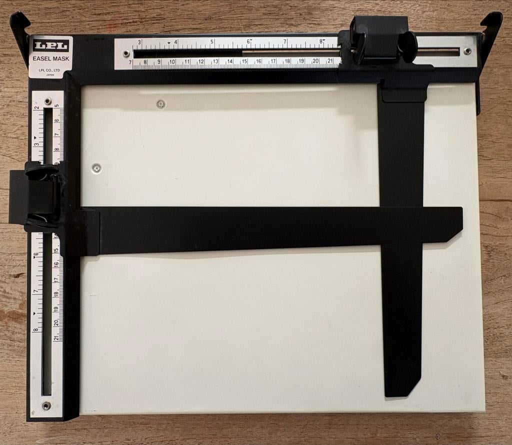 LPL L502A Easel Mask 18x24cm / 8x10" - Nieuw in doos, Ophalen of Verzenden, Nieuw, Minder dan 130 cm