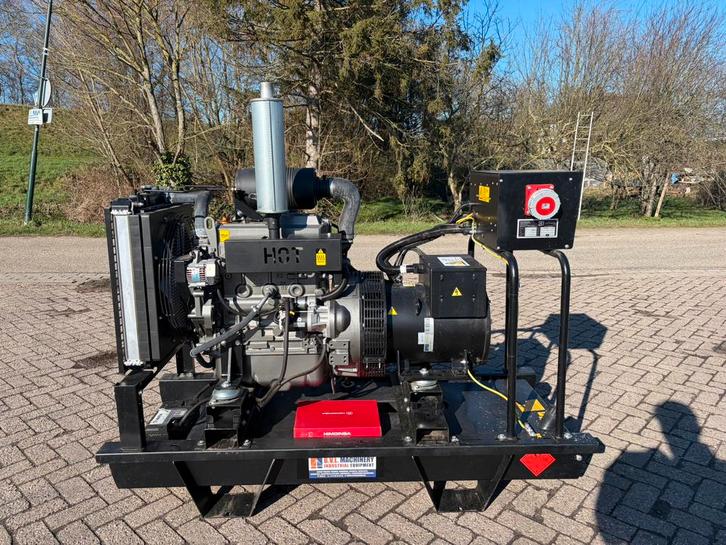 Himoinsa HYW 35 kVA yanmar stamford nieuwstaat! Noodstroom, Doe-het-zelf en Verbouw, Aggregaten, Zo goed als nieuw, Dieselolie