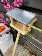Voederplank voor vogels - Houten vogelhuisje met metalen dak, Ophalen, Gebruikt