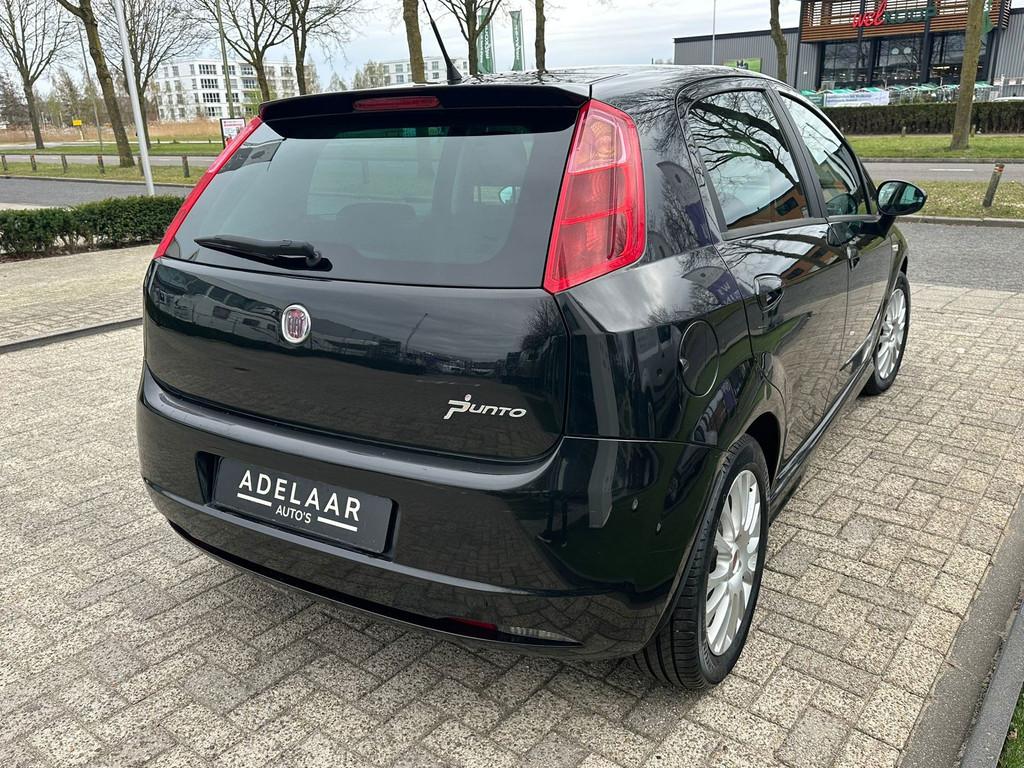 Fiat Punto 1.4 NeroBianco DAKRAAM, AIRCO, 5 DEURS FIAT PUNTO, Voorwielaandrijving, Stof, 4 cilinders, 400 kg