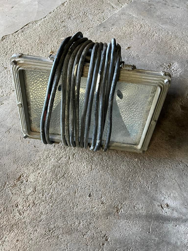 Fenon bouwlamp 1, Ophalen, Gebruikt, 500 watt of meer, Lamp met armatuur