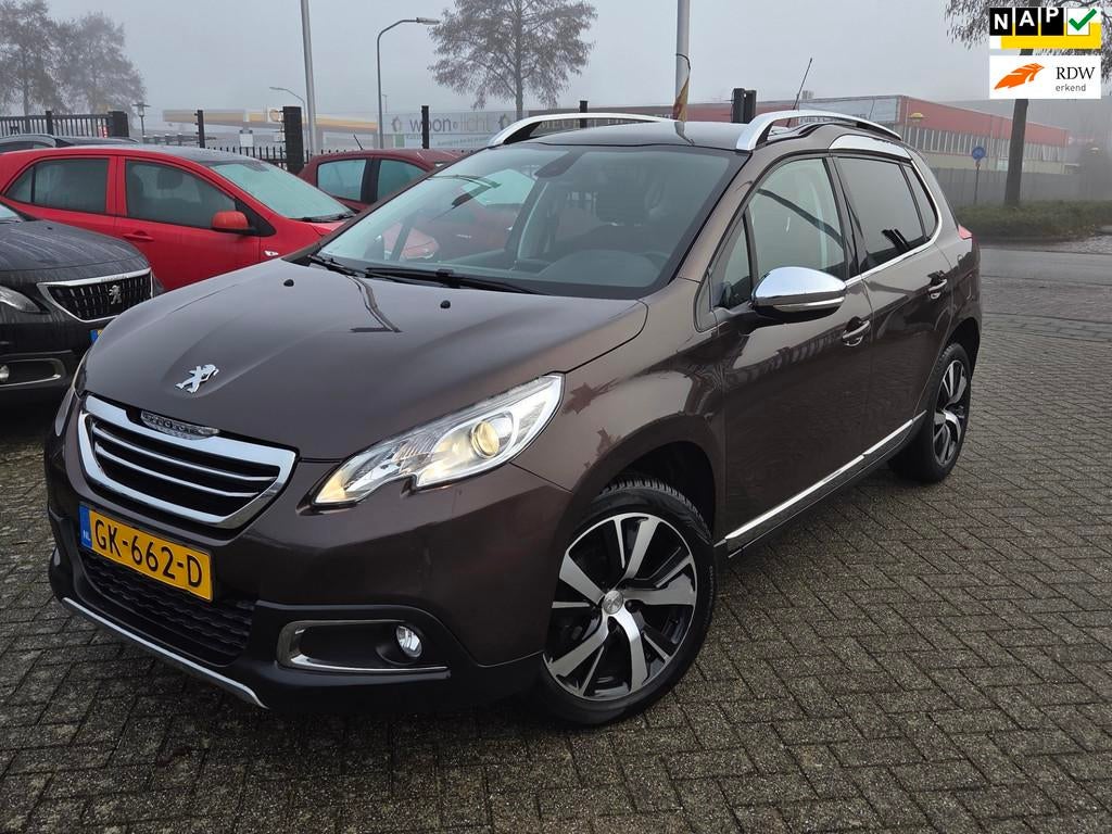 Peugeot 2008 1.2 PureTech Blue Lease Executive-PANO-AUTOMAAT, 450 kg, Euro 6, 1199 cc, Bruin