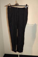 Marccain broek met stretch fijn zilver streepje in de stof S, Kleding | Dames, Broeken en Pantalons, Overige kleuren, Verzenden