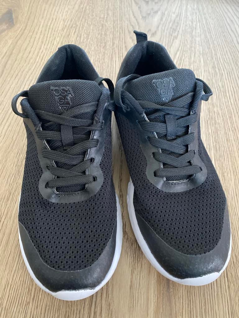zwarte gymschoenen - Maat 38, Ophalen of Verzenden, Gebruikt