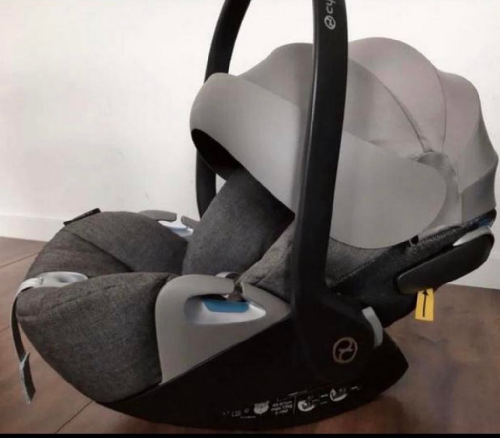 Cybex Cloud Z i-Size autostoel, Kinderen en Baby's, Autostoeltjes, Overige merken, 0 t/m 13 kg, Gebruikt, Autogordel