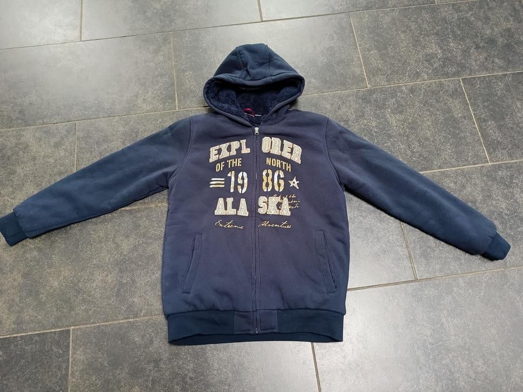 Jongens vest maat 176 - Warm en comfortabel, Ophalen of Verzenden, Gebruikt, Jongen, Trui of Vest