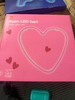 Hema Neon LED Hart - Roze Lichtdecoratie Binnen/Buiten, Huis en Inrichting, Lampen | Overige, Ophalen of Verzenden, Nieuw