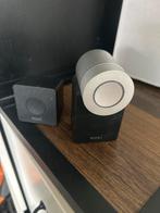 Nuki Smart Lock en Bridge, Doe-het-zelf en Verbouw, Ophalen, Gebruikt, Overige typen, Overige soorten