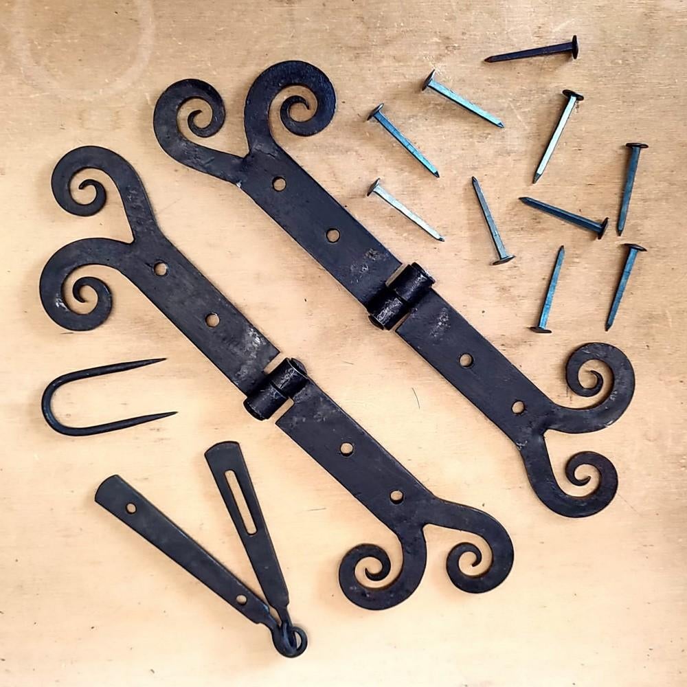 larp, middeleeuws, beslag, scharnieren, spijkers, scharnier, Hobby en Vrije tijd, Kostuums, Theaterbenodigdheden en LARP, Ophalen of Verzenden