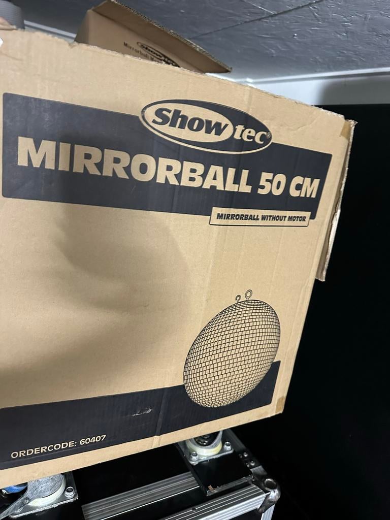 Showtec Mirrorball 50 cm - Gebruikt, Muziek en Instrumenten, Licht en Laser, Ophalen of Verzenden, Gebruikt, Discobol