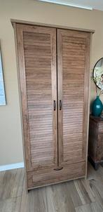 Zo goed als nieuwe walnootkleurige kledingkast twv €300, Ophalen, 200 cm of meer, 50 tot 100 cm, Zo goed als nieuw