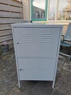 Mooie Grijze Metalen kast, Ophalen