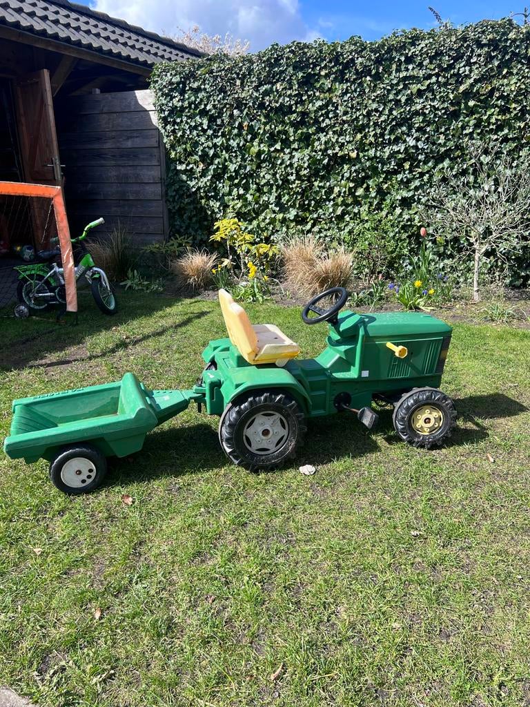 John Deere traptrekker met aanhangwagen en tankwagen, Ophalen, Gebruikt, Trapvoertuig