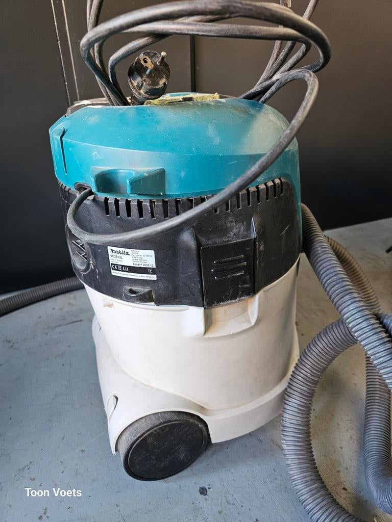 Makita bouwstofzuiger, Ophalen, Gebruikt