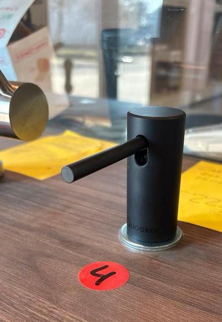 Quooker zeeppomp in zwart - Compleet nieuw, Huis en Inrichting, Keuken | Keukenbenodigdheden, Nieuw, Ophalen