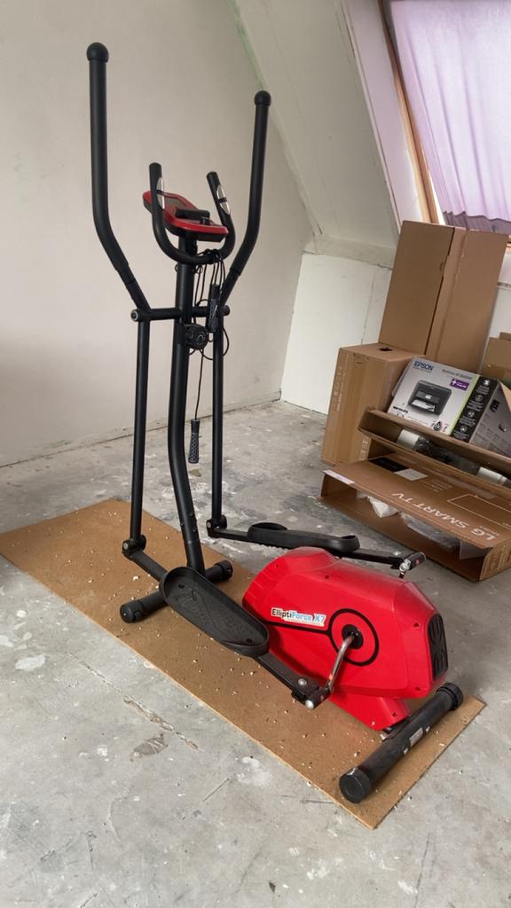 Crosstrainer ElliptForce X7 - Zo goed als nieuw, Sport en Fitness, Ophalen, Armen, Zo goed als nieuw, Crosstrainer