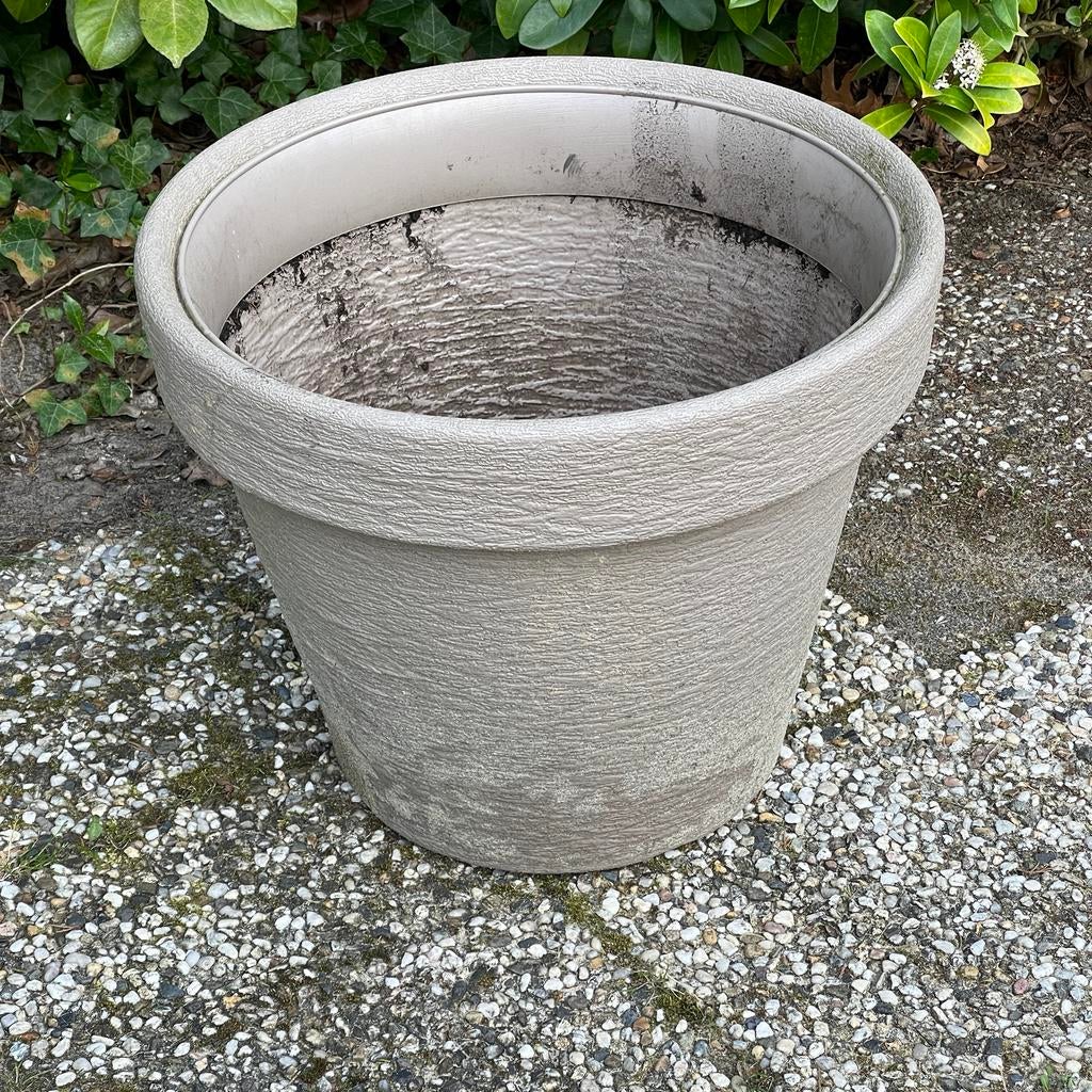 Grote kunststof pot voor planten, Tuin en Terras, Bloembakken en Plantenbakken, Ophalen, Kunststof, Gebruikt, Rond