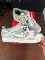 Nike Dunk Low Scrap Grey Haze Phantom maat 44 | NIEUW, Overige kleuren, Nike, Nieuw, Ophalen of Verzenden