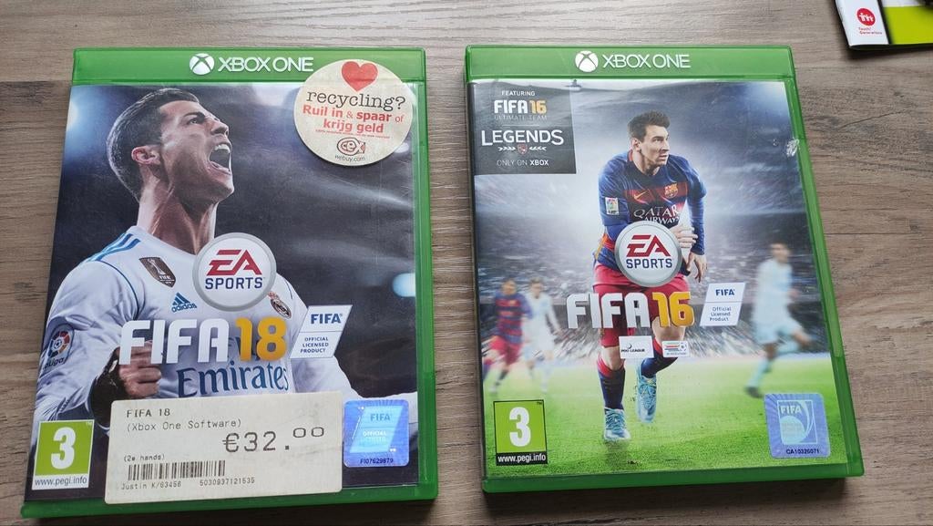 Fifa 16 en Fifa 18 xbox one spellen, Ophalen of Verzenden, Zo goed als nieuw, Sport, 3 spelers of meer