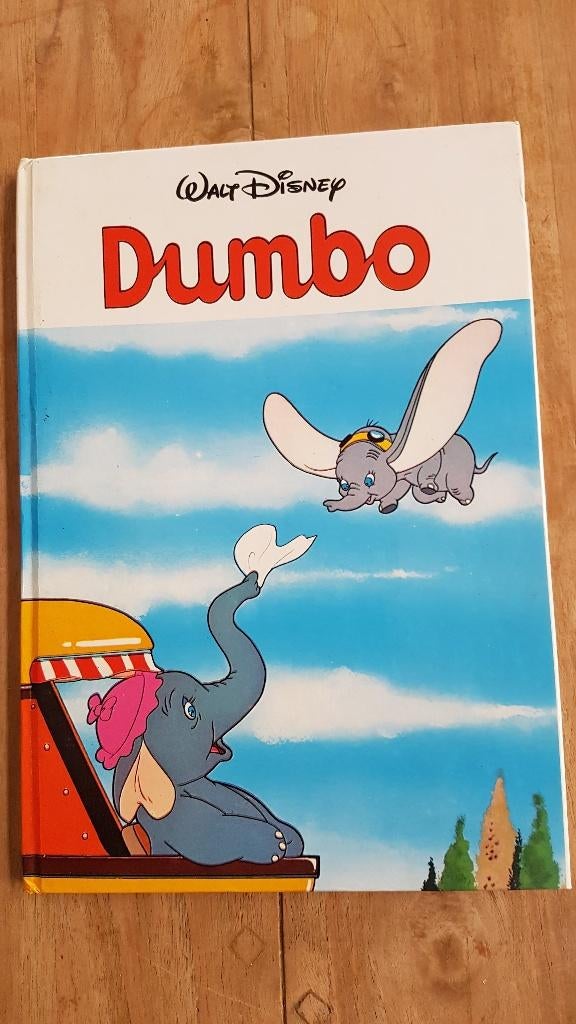 DUMBO. JEUGDBIBLIOTHEEK. WALT DISNEY. RETRO., Boeken, Gelezen, Fictie algemeen, Walt Disney, Ophalen of Verzenden
