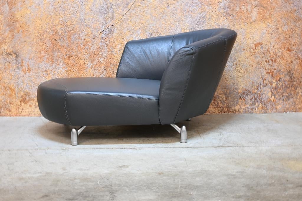 ZGANieuw grijze leren Leolux Pupilla design chaise longue, Leolux, Ophalen of Verzenden, Zo goed als nieuw, Minder dan 150 cm