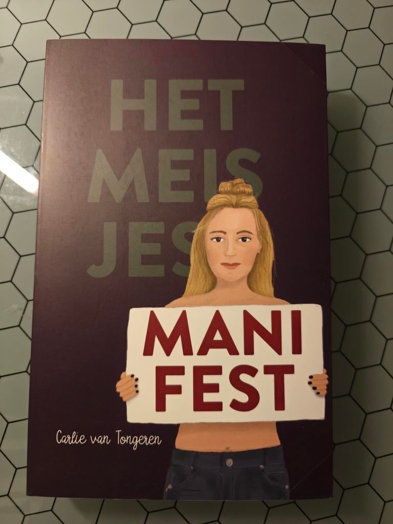 Het Meisjes Manifest - Carlie van Tongeren, Ophalen of Verzenden, Zo goed als nieuw, Carlie van Tongeren, Nederland