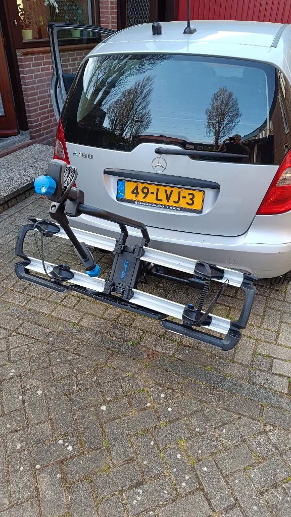 XLC Azura Xtra WT (VC-C10) – Ideaal voor E-bikes – ZGAN!, Auto diversen, Fietsendragers, Zo goed als nieuw, Trekhaakdrager, 2 fietsen