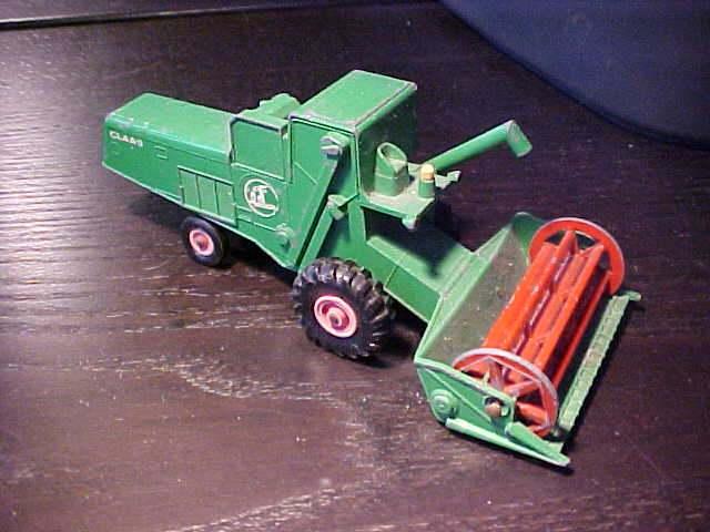 Matchbox K9 - Claas Matador Combine [groen] 1/50, Ophalen of Verzenden, Gebruikt, Tractor of Landbouw