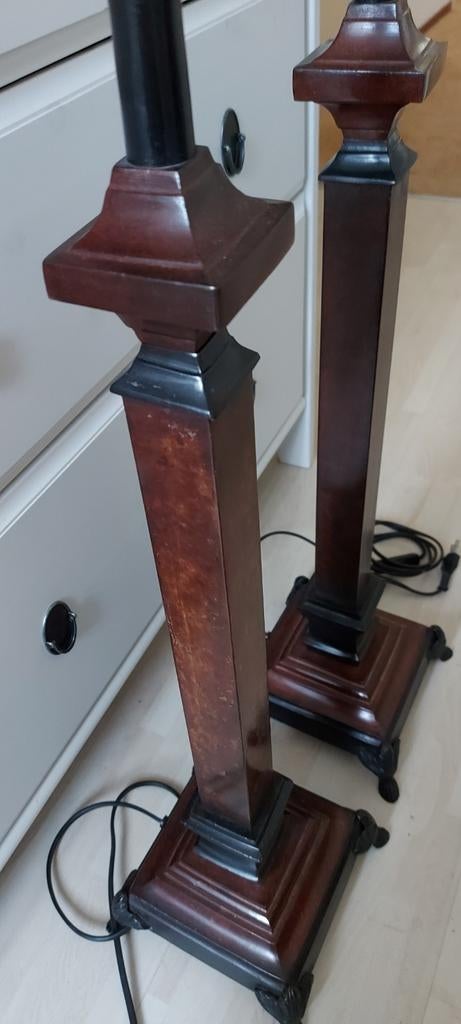 2 x hoge  Bruin / zwart ijzeren lampenvoeten standaards, Huis en Inrichting, Lampen | Tafellampen, Ophalen, Zo goed als nieuw